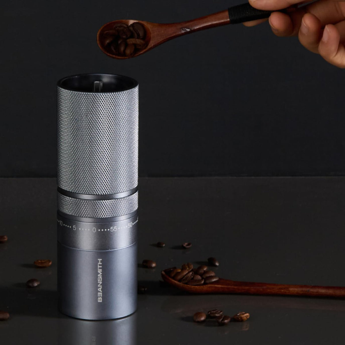 Manual Coffee Grinder 7 Star Stainless Steel Conical Burr 30g Capacity R6138